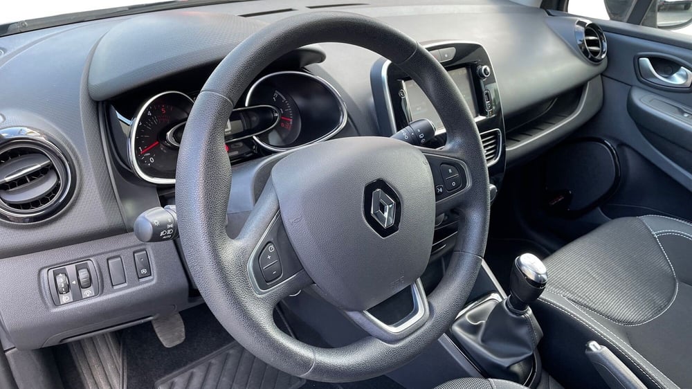 Renault Clio usata a Varese (5)