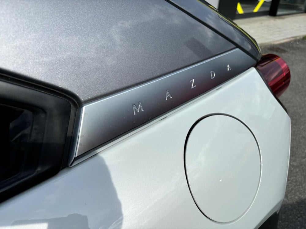 Mazda MX-30 usata a Frosinone (16)