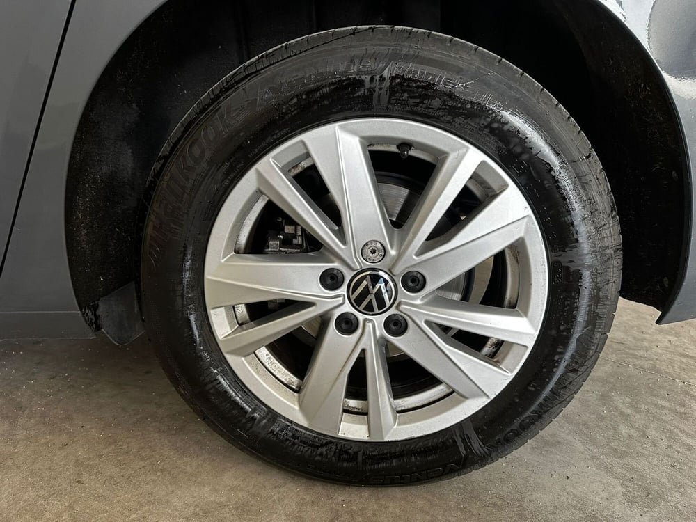 Volkswagen Touran usata a L'Aquila (8)