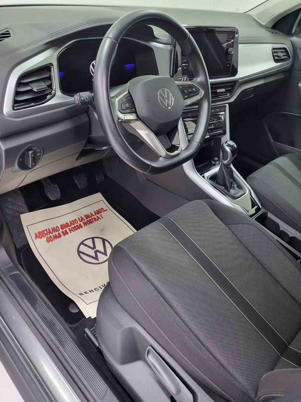 Volkswagen T-Roc usata a Catanzaro (11)