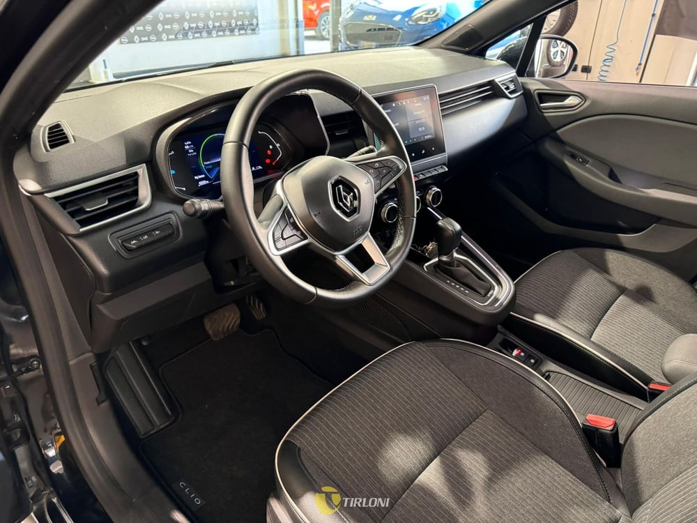 Renault Clio usata a Milano (11)