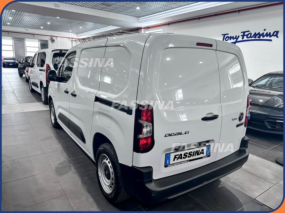 Fiat Doblò Furgone nuova a Milano (3)