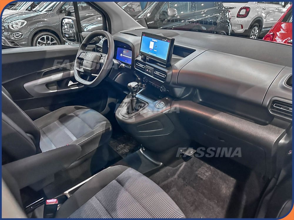 Fiat Doblò Furgone nuova a Milano (10)