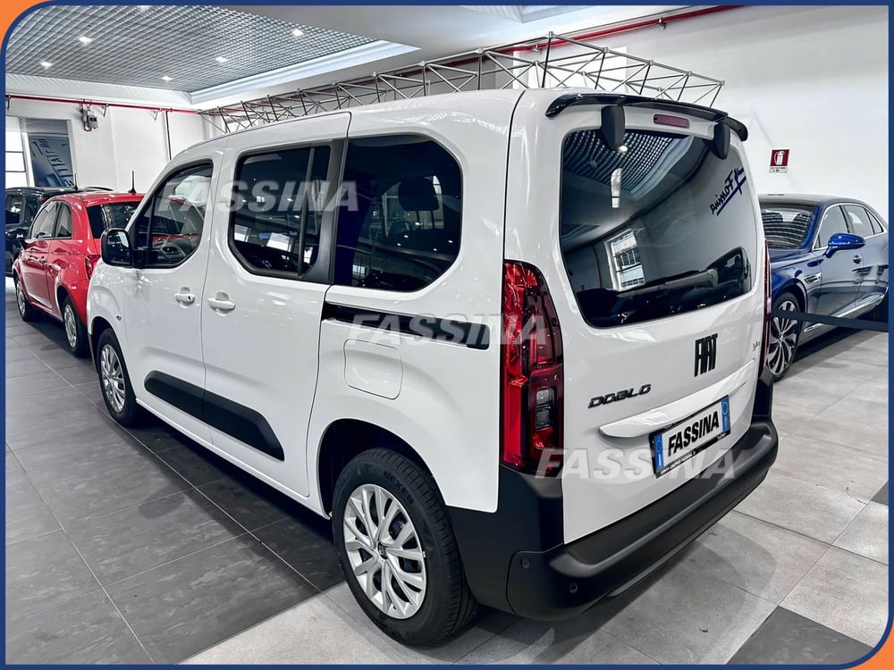 Fiat Doblò Furgone nuova a Milano (3)