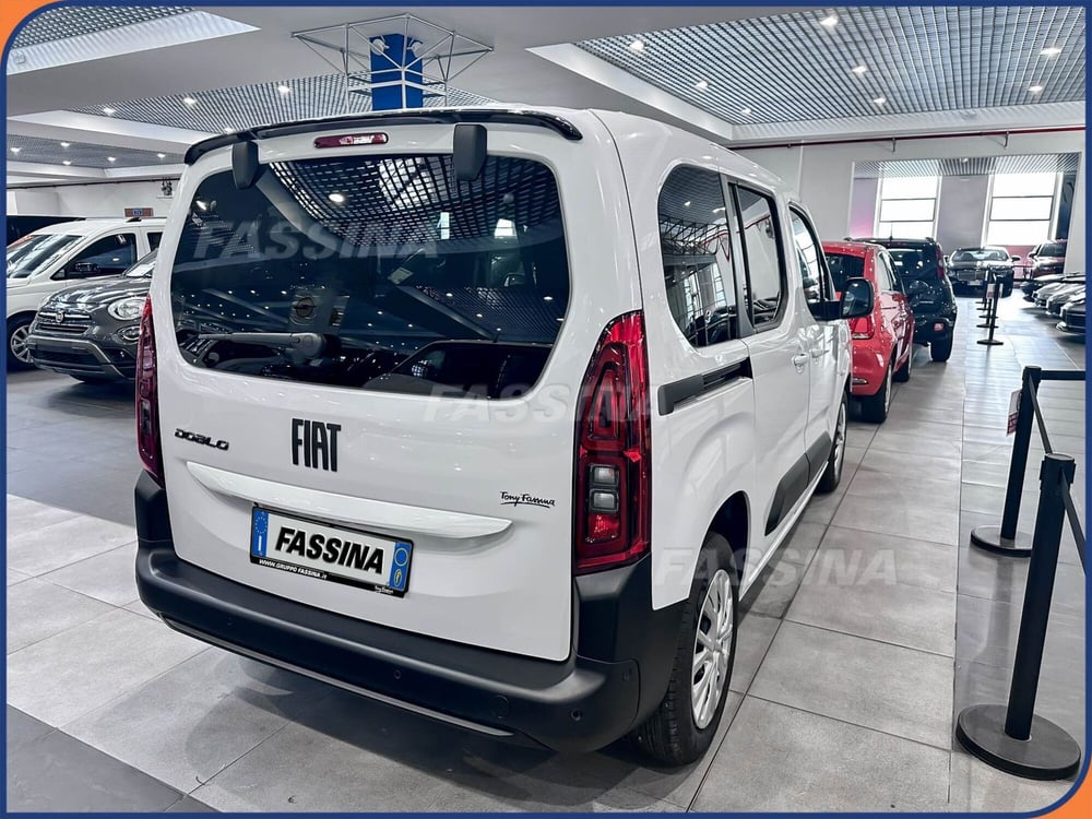 Fiat Doblò Furgone nuova a Milano (4)