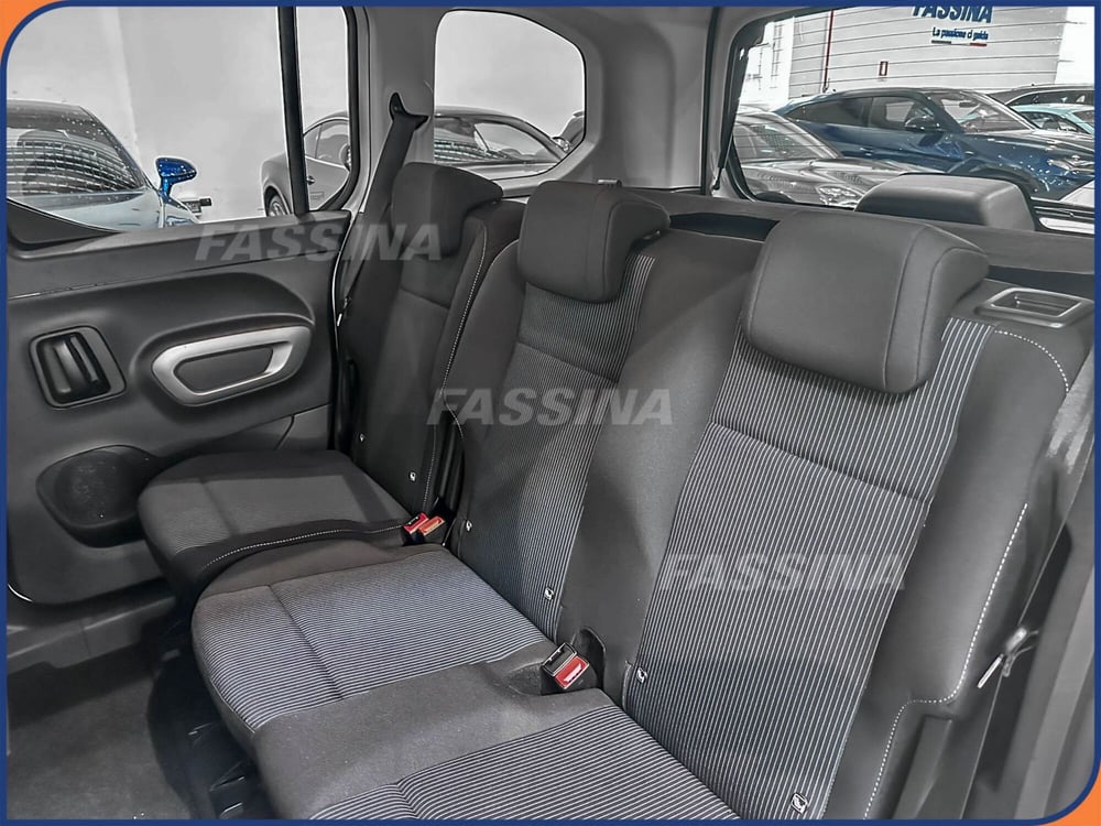 Fiat Doblò Furgone nuova a Milano (8)
