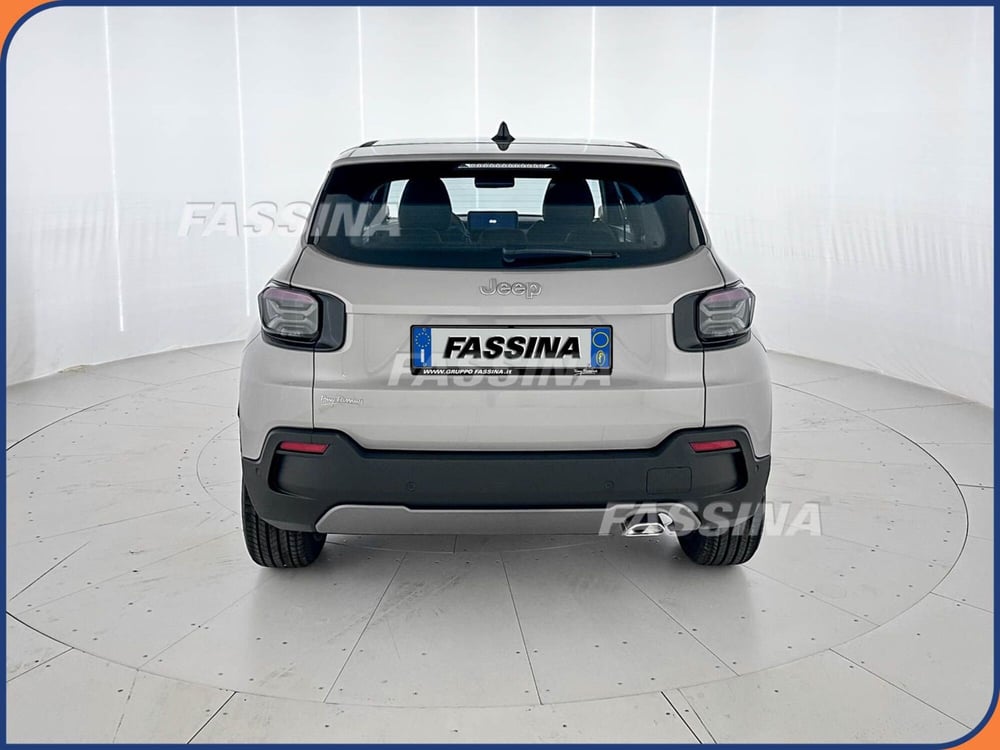 Jeep Avenger nuova a Milano (5)