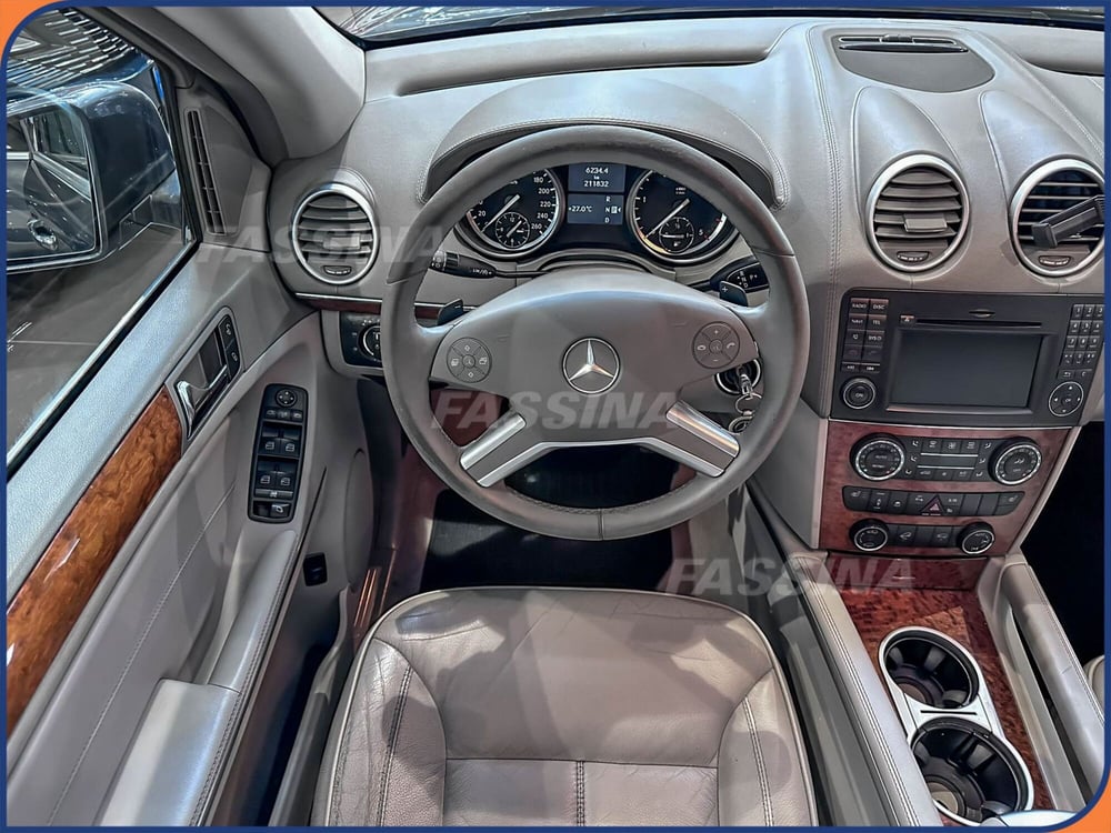 Mercedes-Benz GL usata a Milano (10)