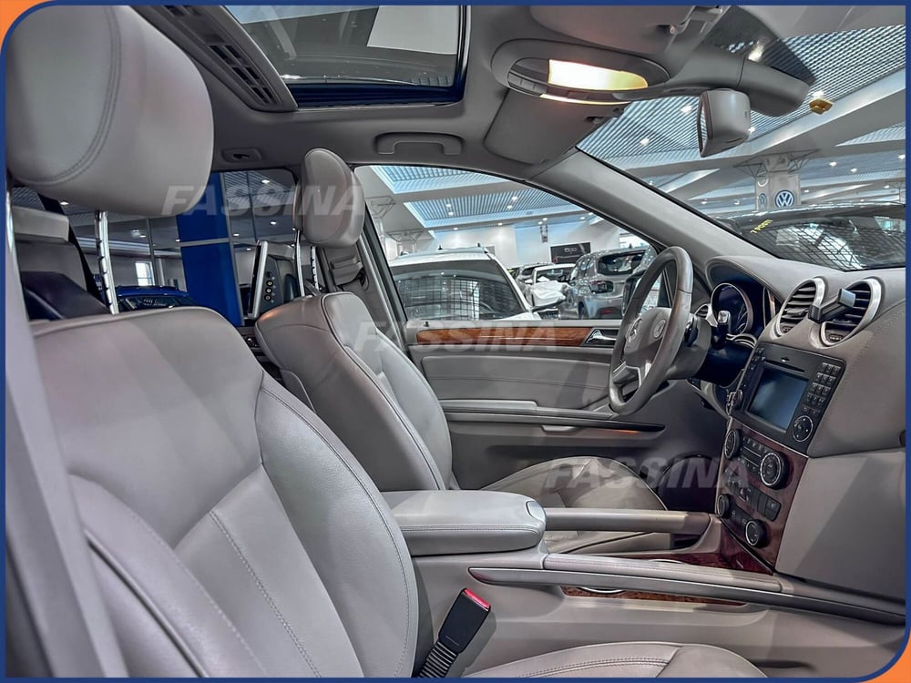 Mercedes-Benz GL usata a Milano (16)
