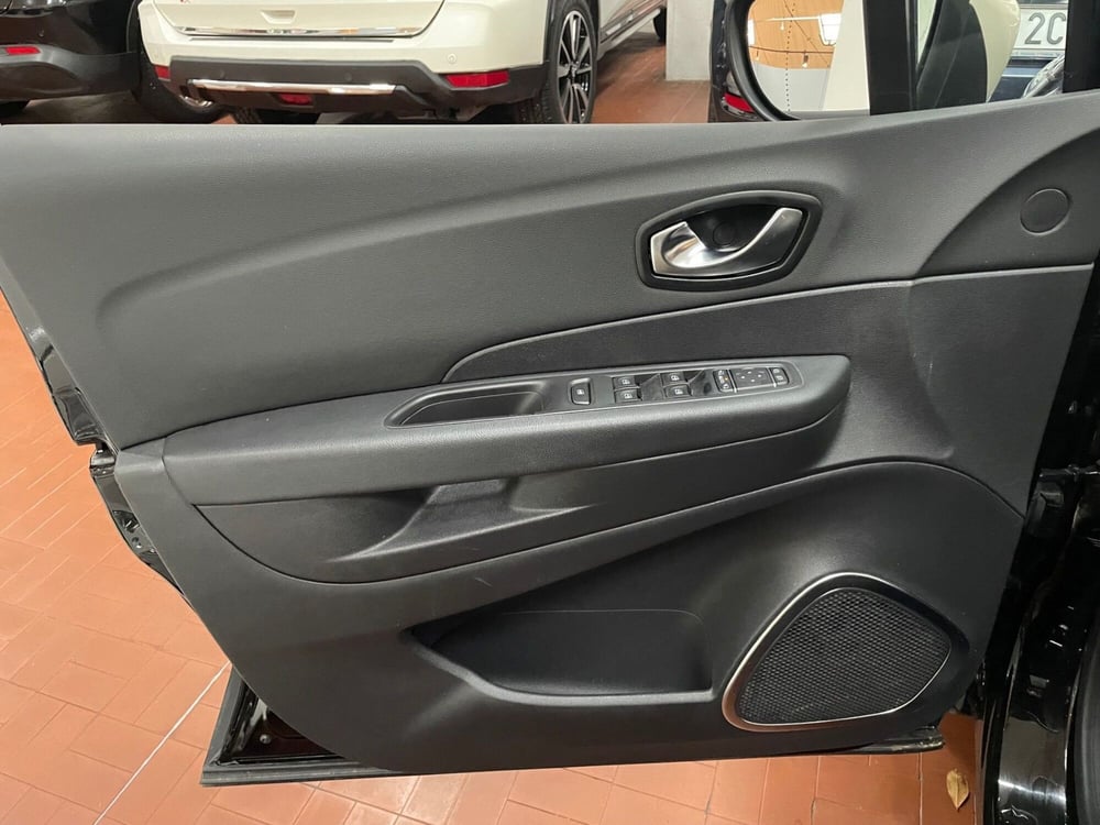 Renault Captur usata a Lucca (8)