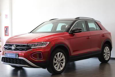 Volkswagen T-Roc 2.0 tdi Life 115cv del 2022 usata a Favara