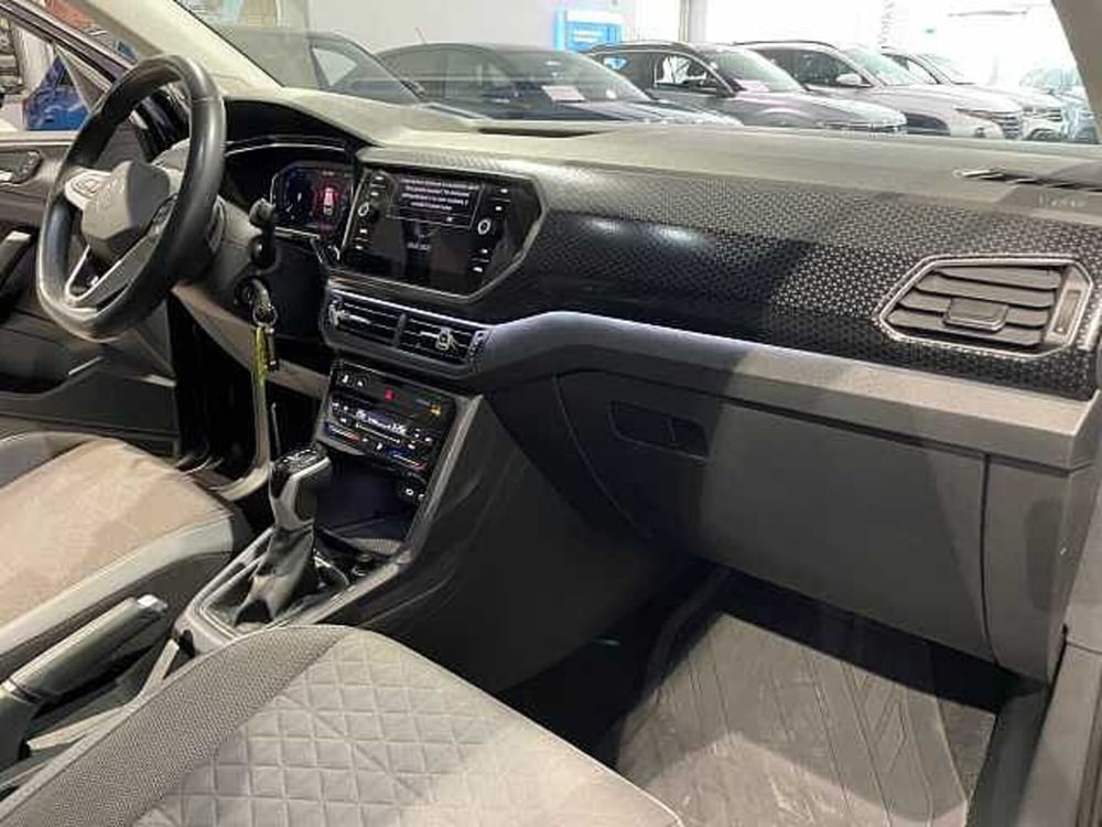 Volkswagen T-Cross usata a Genova (10)
