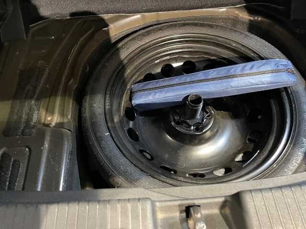 Volkswagen T-Cross usata a Genova (9)