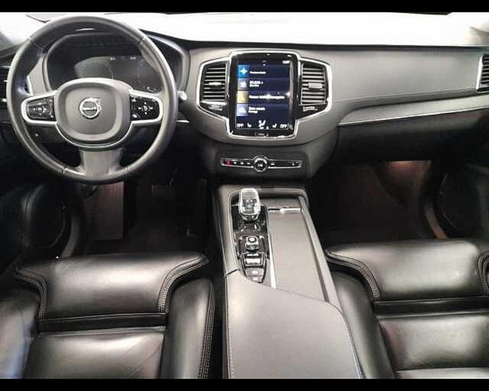 Volvo XC90 usata a Ravenna (10)