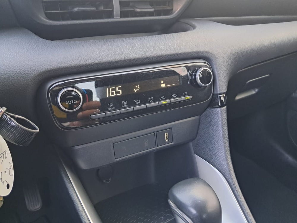 Toyota Yaris usata a Cagliari (18)