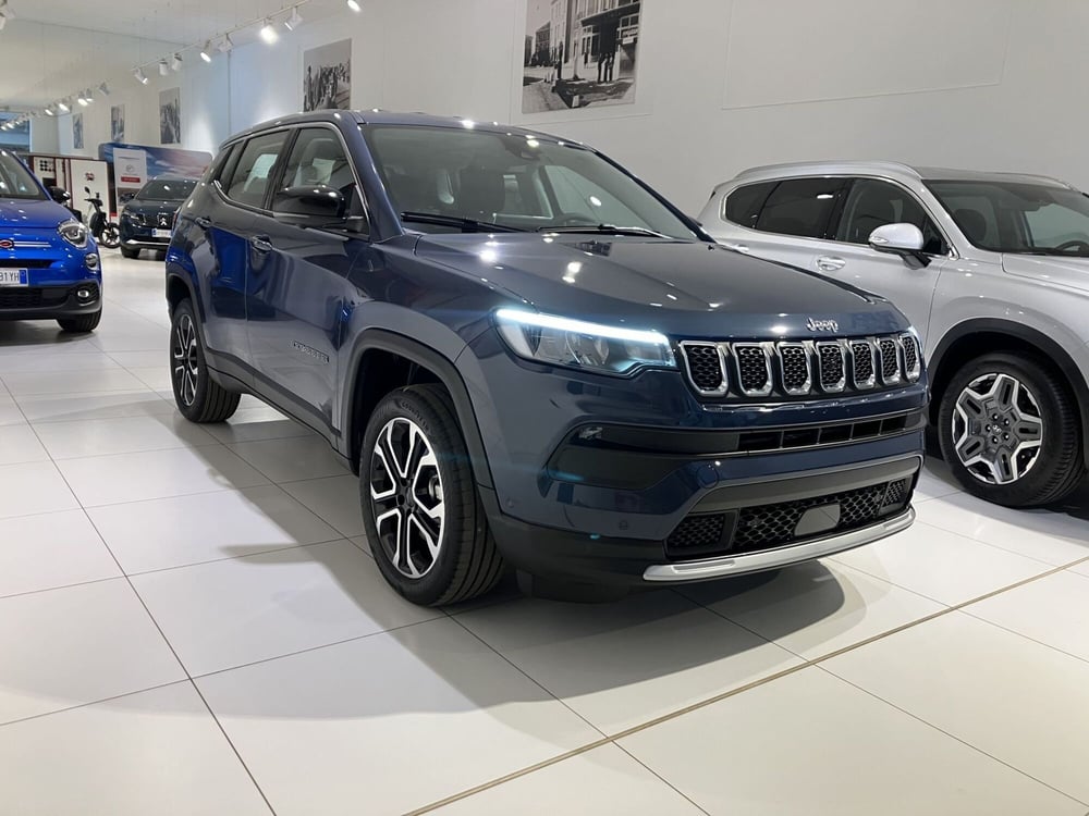 Jeep Compass nuova a Parma (3)