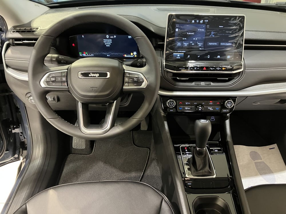 Jeep Compass nuova a Parma (7)