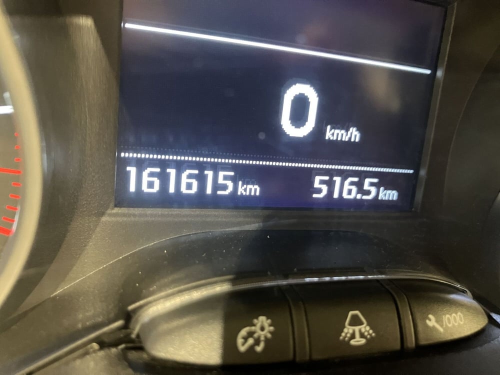 Peugeot 208 usata a Parma (13)