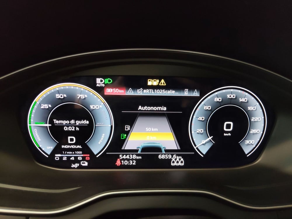 Audi Q5 Sportback usata a Modena (9)