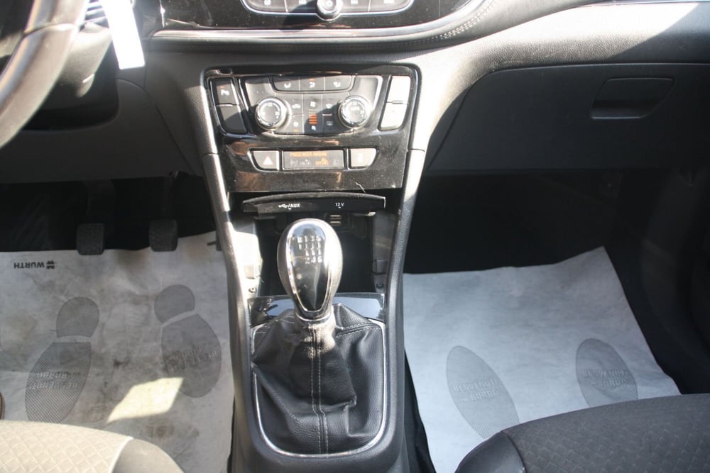 Opel Mokka usata a Catania (13)