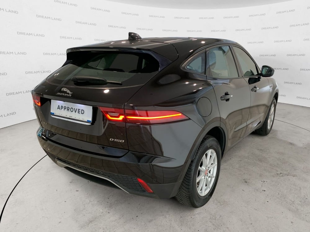 Jaguar E-Pace usata a Livorno (2)