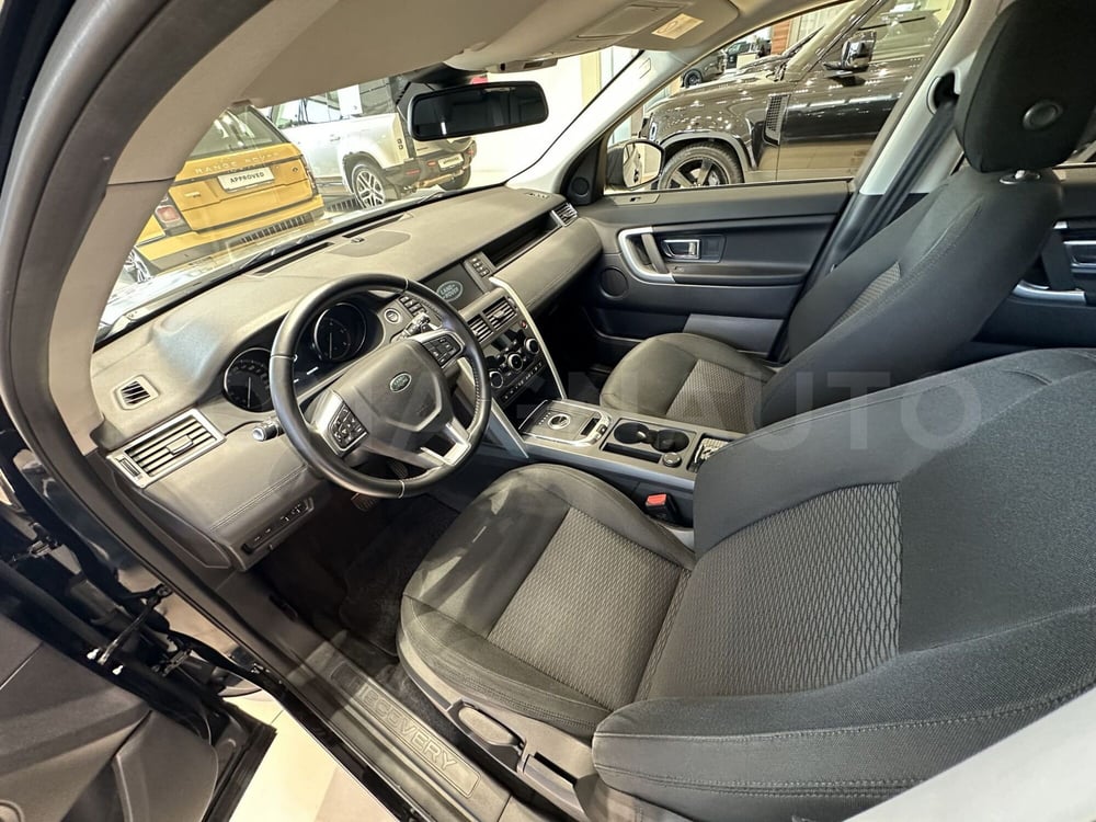 Land Rover Discovery Sport usata a Forlì-Cesena (7)