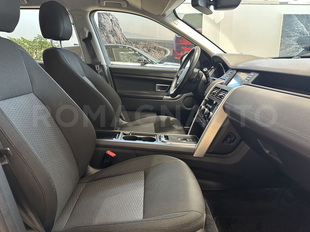 Land Rover Discovery Sport usata a Forlì-Cesena (8)