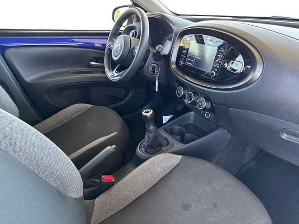 Toyota Aygo X usata a Napoli (15)