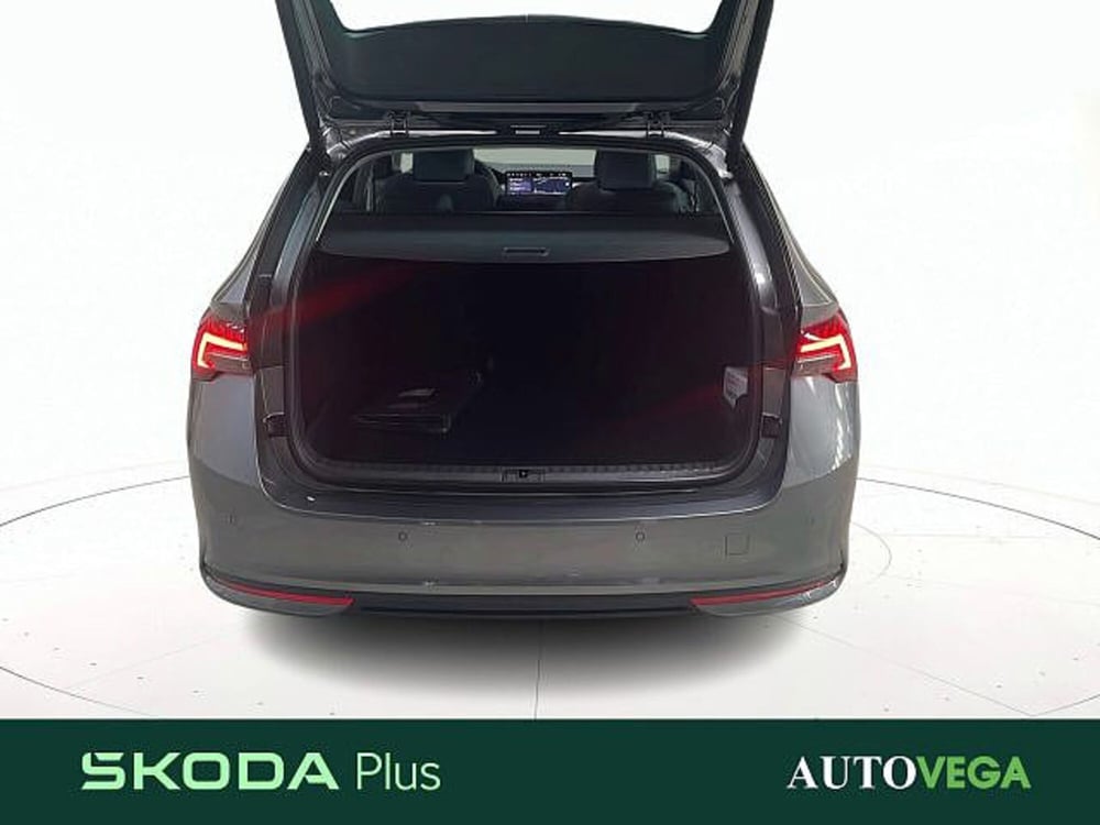 Skoda Octavia Station Wagon nuova a Vicenza (18)