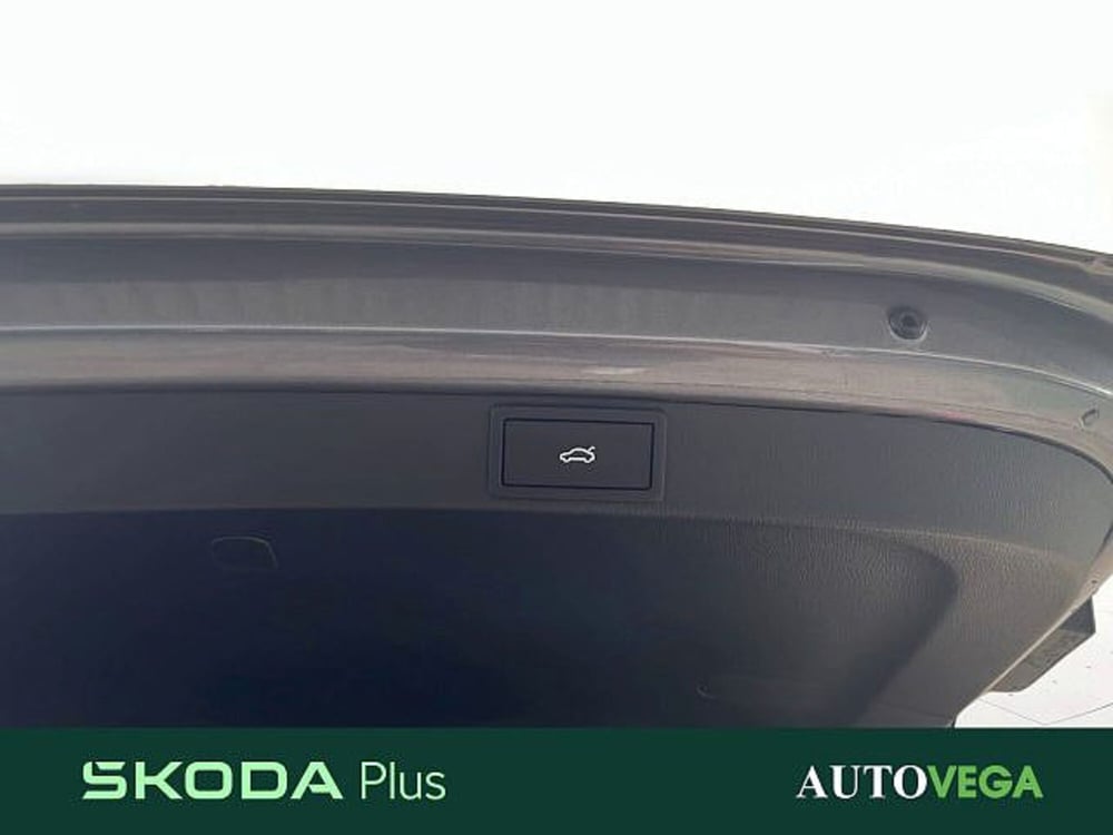 Skoda Octavia Station Wagon nuova a Vicenza (19)