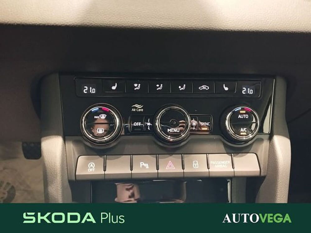 Skoda Karoq nuova a Vicenza (9)