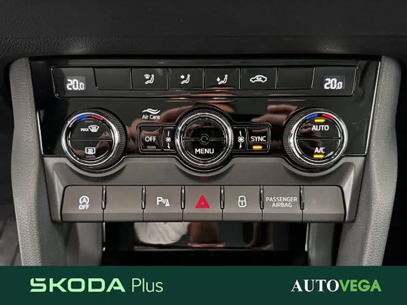 Skoda Karoq nuova a Vicenza (16)