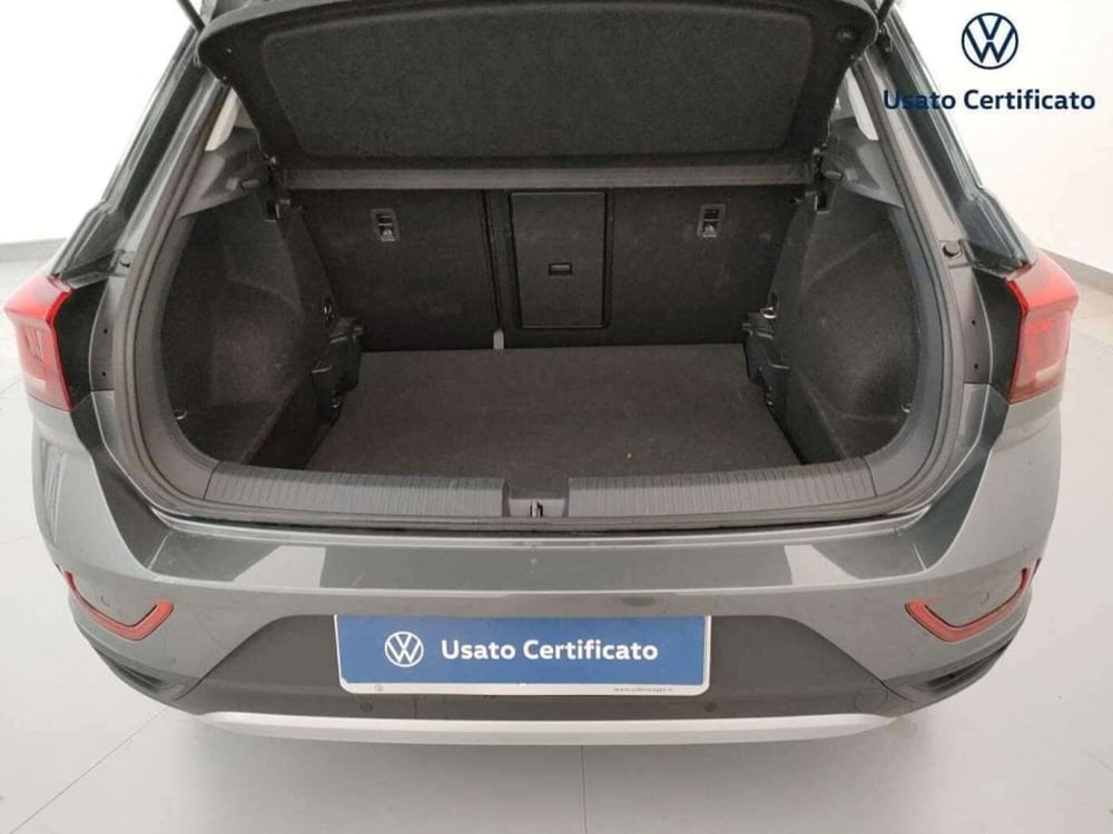 Volkswagen T-Roc usata a Varese (11)