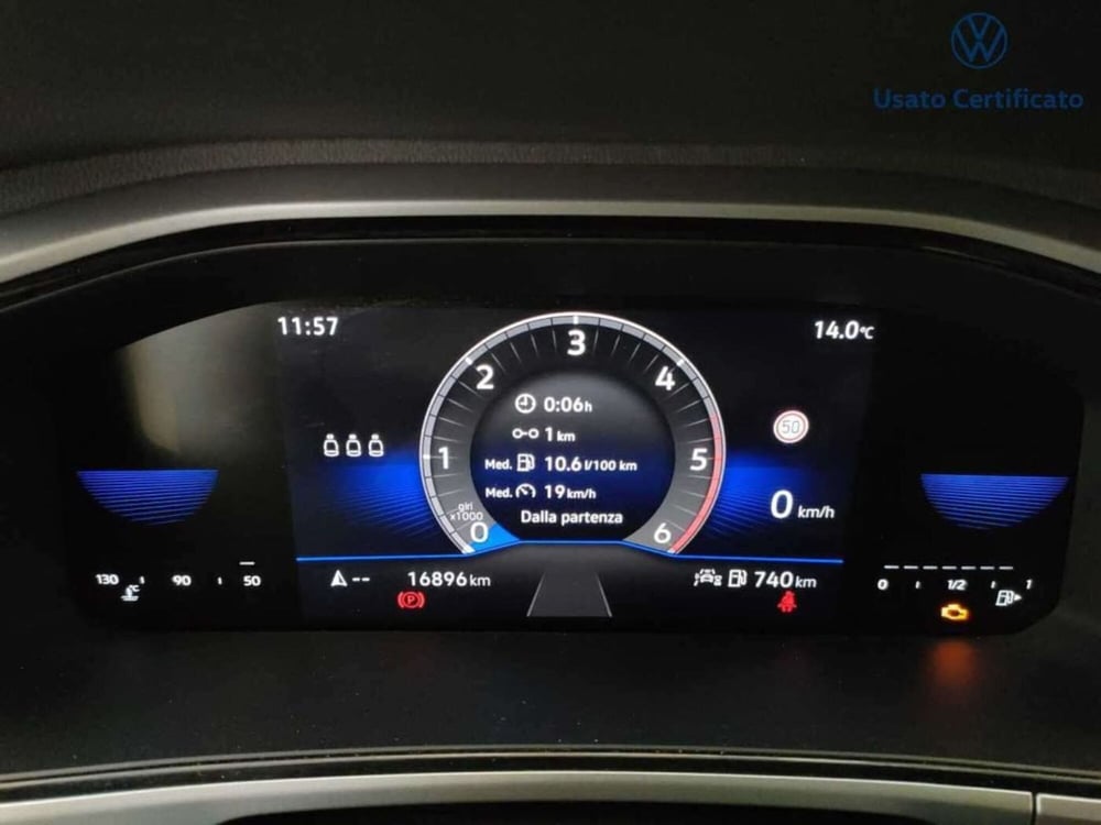 Volkswagen T-Roc usata a Varese (14)