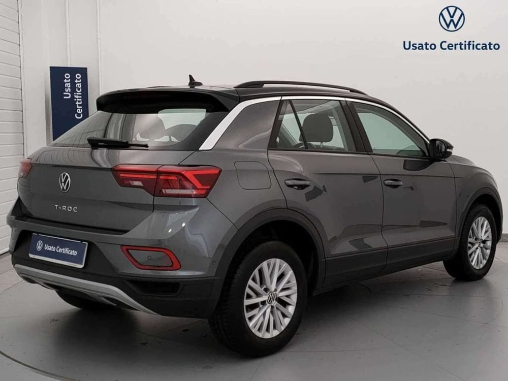 Volkswagen T-Roc usata a Varese (5)