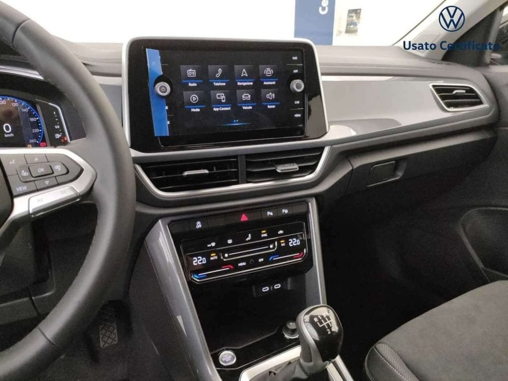 Volkswagen T-Roc nuova a Varese (13)
