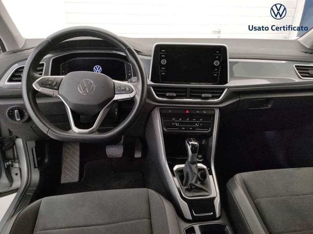 Volkswagen T-Roc usata a Varese (15)