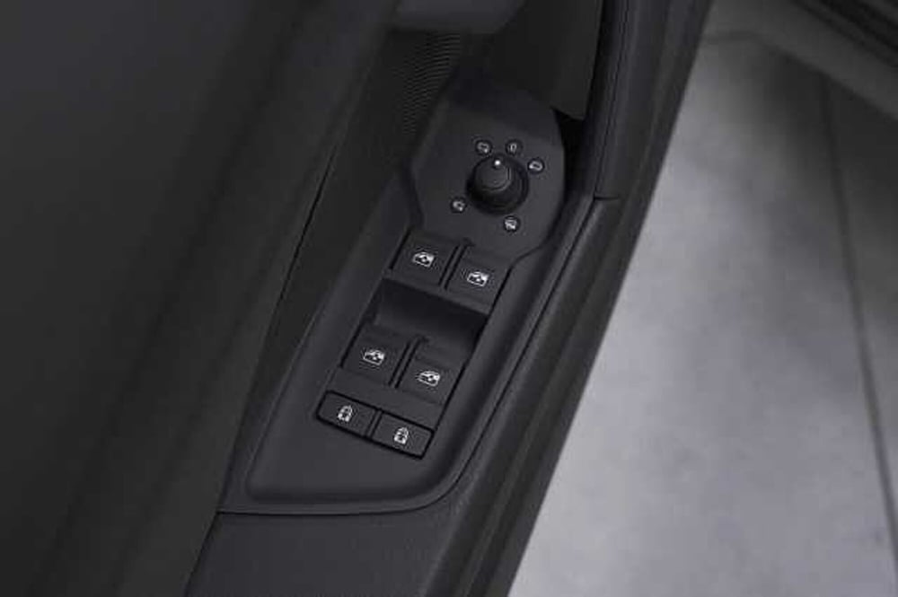 Audi A3 Sportback usata a Como (16)