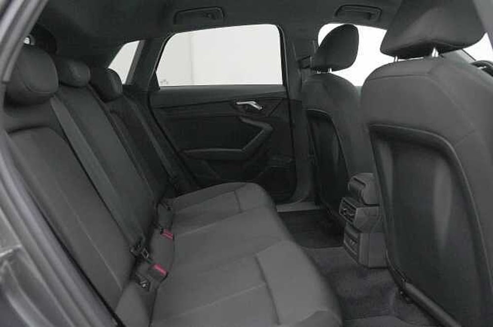 Audi A3 Sportback usata a Como (9)