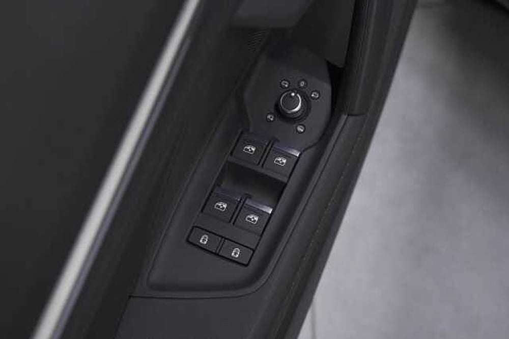 Audi A3 Sportback usata a Como (17)