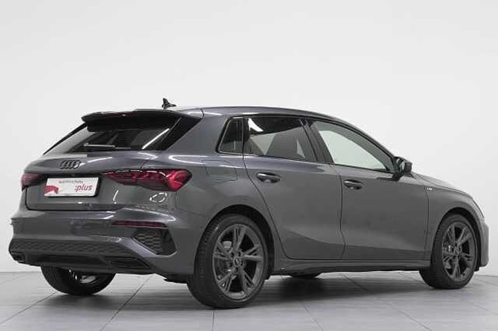Audi A3 Sportback usata a Como (5)