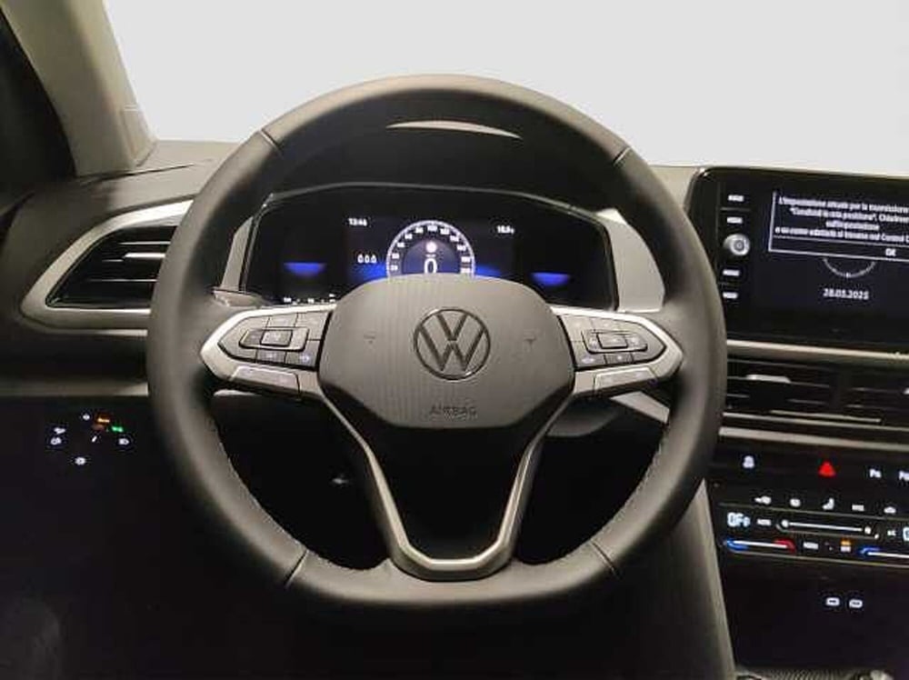 Volkswagen T-Roc nuova a Como (6)