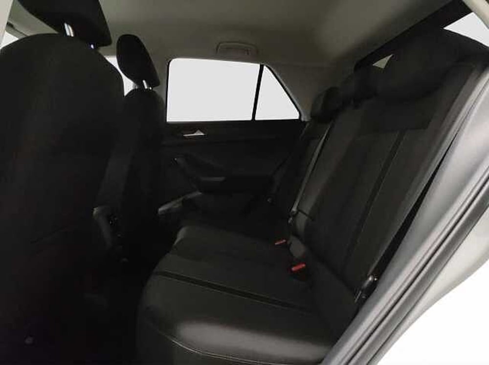 Volkswagen T-Roc nuova a Como (9)