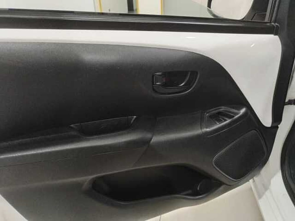 Peugeot 108 usata a Lecce (4)