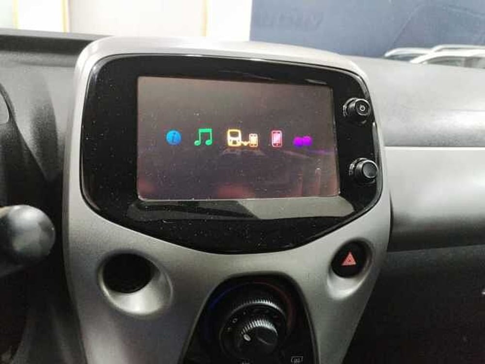 Peugeot 108 usata a Lecce (8)