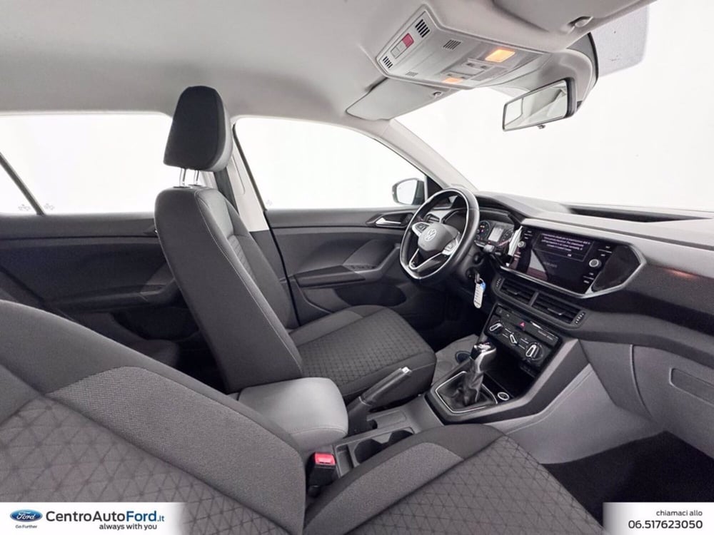 Volkswagen T-Cross usata a Roma (6)