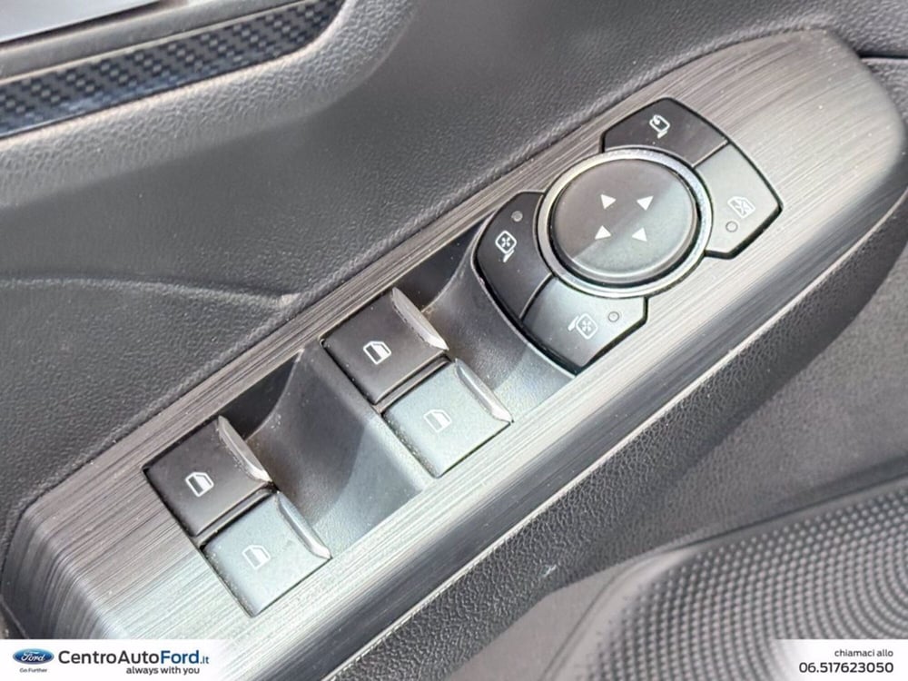 Ford Kuga usata a Roma (19)
