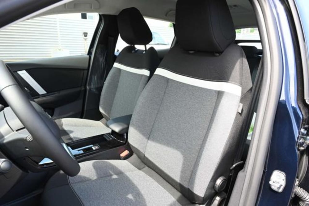 Citroen C4 nuova a Torino (14)