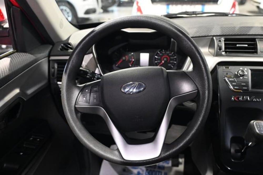 Mahindra KUV100 usata a Torino (13)