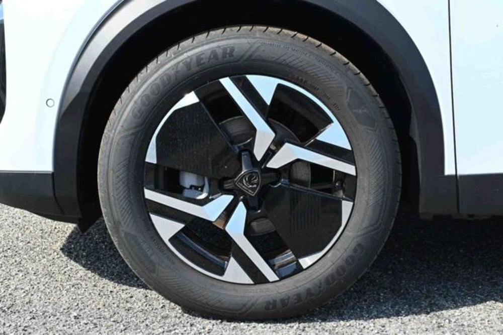 Peugeot 2008 nuova a Torino (10)